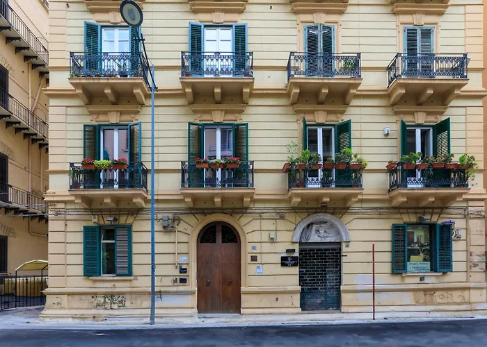 Гостевой дом Ermosa 4*